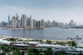 Amazing Sea Views with Direct West Beach Access
